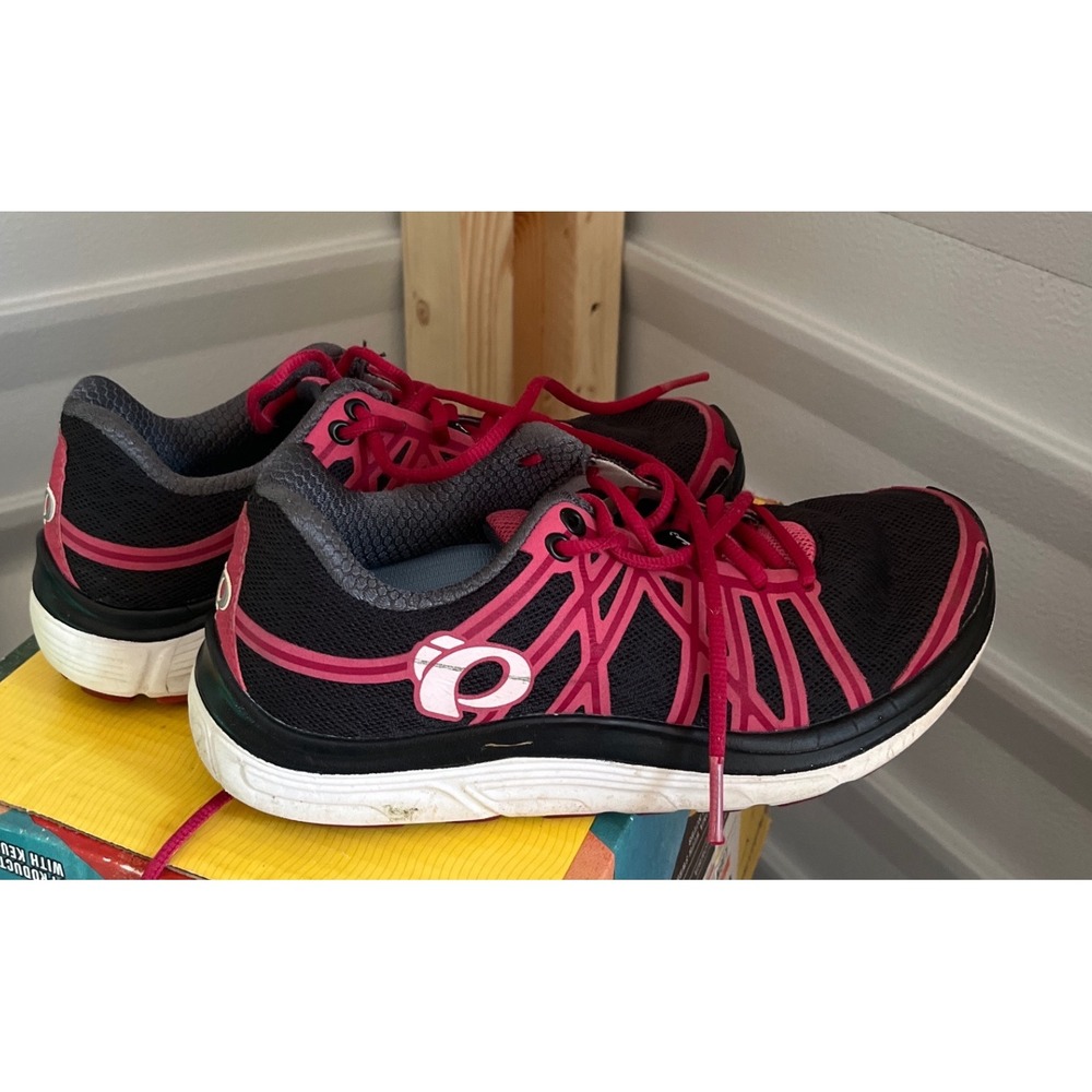 Pearl Izumi‎ Womens Running Shoes Black Pink Lace Up Size 7.5
